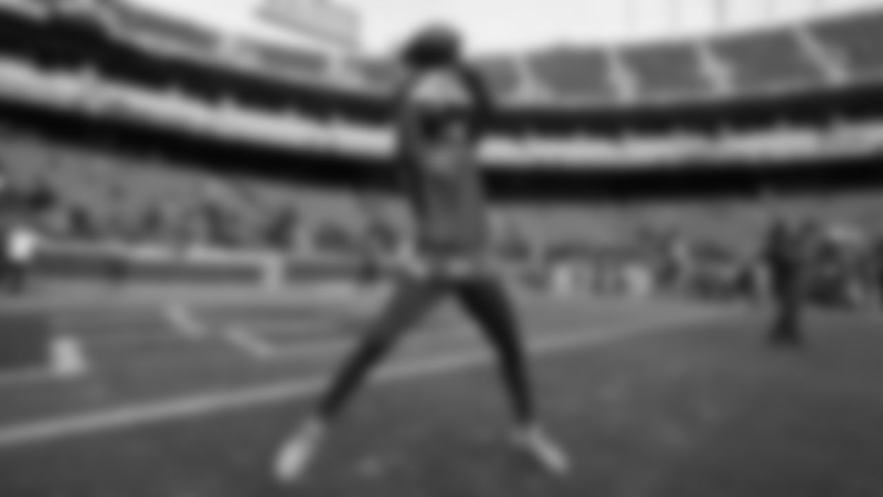 Kansas City Chiefs face off against the Seattle Seahawks at GEHA Field at Arrowhead Stadium on December 24, 2022.