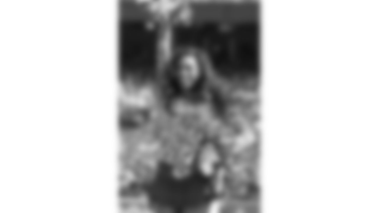 024_2019_Vikings_Cheer