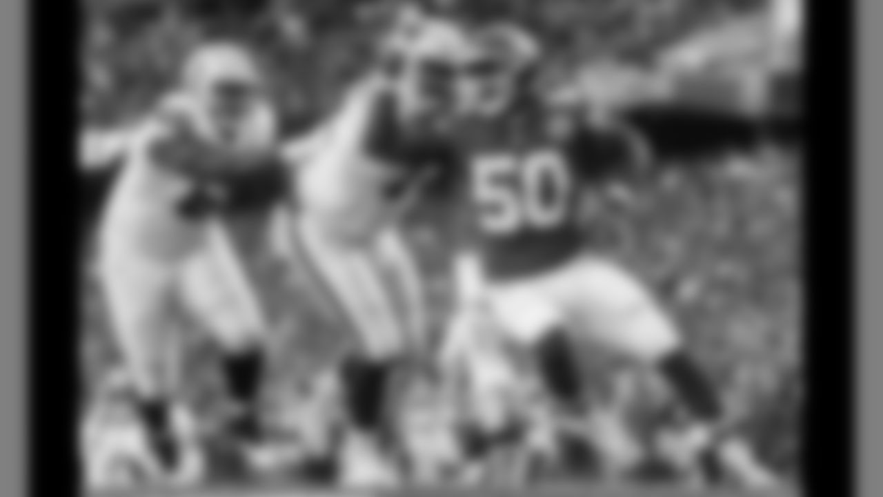 Kansas City Chiefs linebacker Justin Houston (50) gets past Oakland Raiders offensive tackle Marshall Newhouse (73) in the third quarter of an NFL football game in Kansas City, Sunday, Dec. 10, 2017.