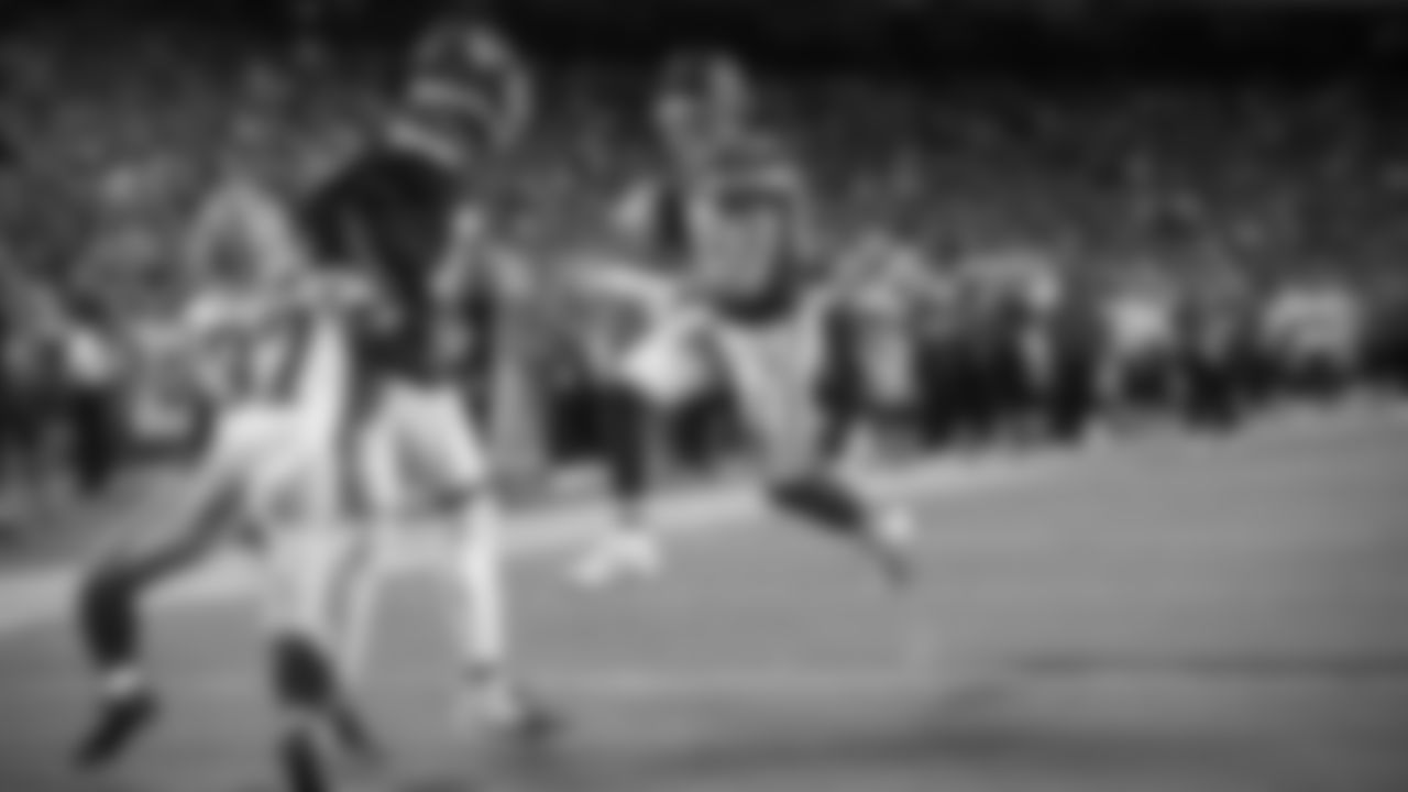 The Kansas City Chiefs face the Green Bay Packers at GEHA Field at Arrowhead Stadium on August 25, 2022