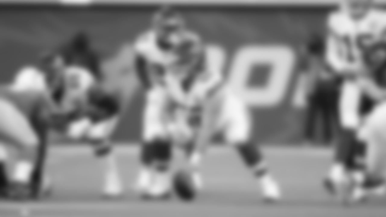Kansas City Chiefs center Creed Humphrey (52) during an NFL football game against the Los Angeles Chargers on Thursday, December 16, 2021 in Los Angeles.