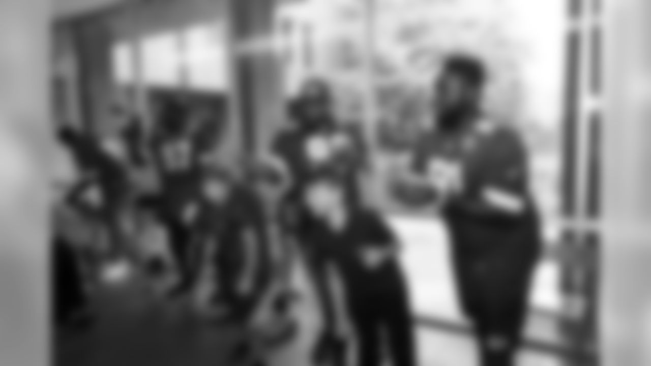 The defensive line visits the Ronald McDonald House