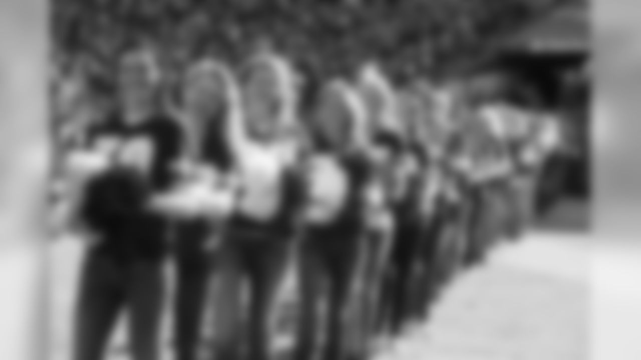 Kansas City Chiefs Cheerleader Alumni during the Chiefs vs Rams game