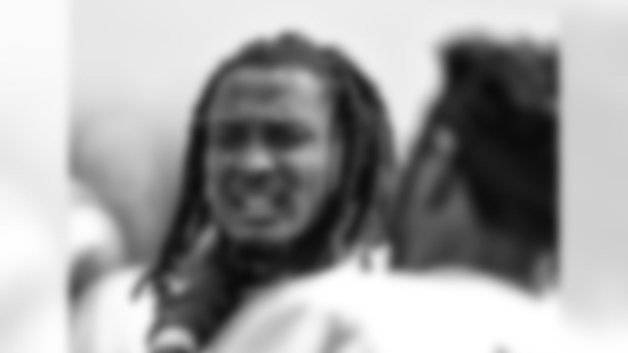 Kansas City Chiefs linebacker Terrance Smith (62)