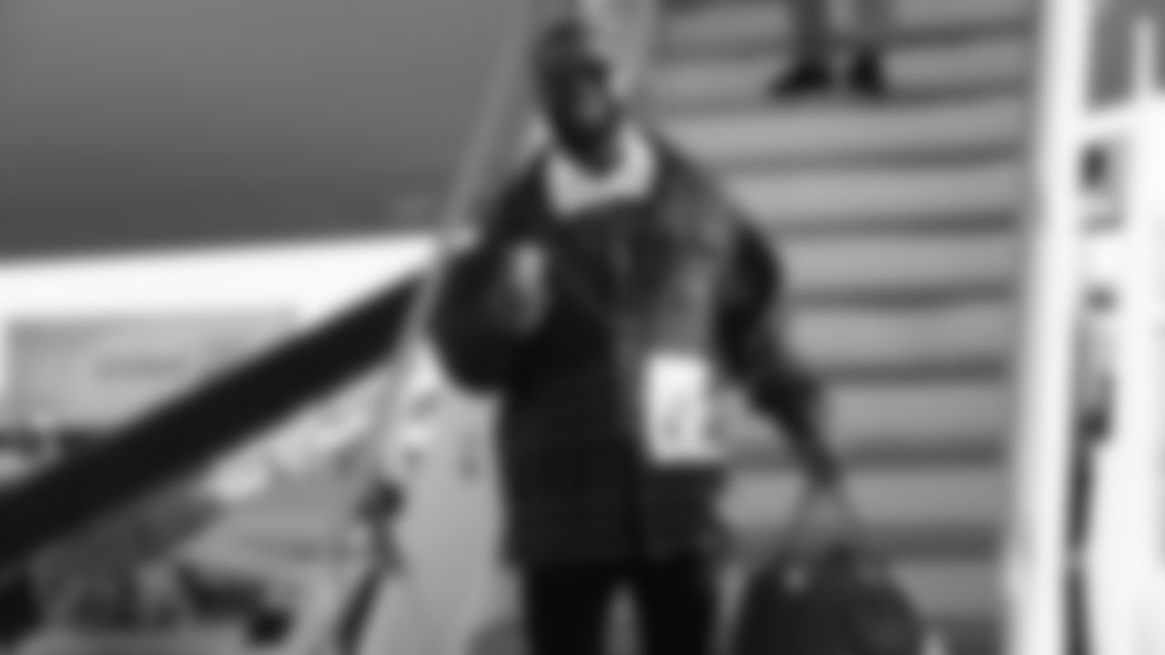 The Kansas City Chiefs arrive in New England