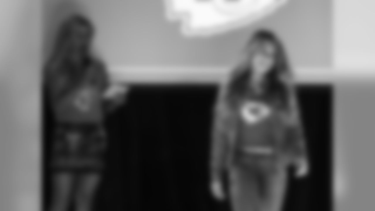Tavia Hunt and the Kansas City Chiefs hosted the seventh annual Chiefs Style Lounge on Thursday, Nov. 8, at The Gallery, an event space near the Power & Light District in downtown Kansas City.