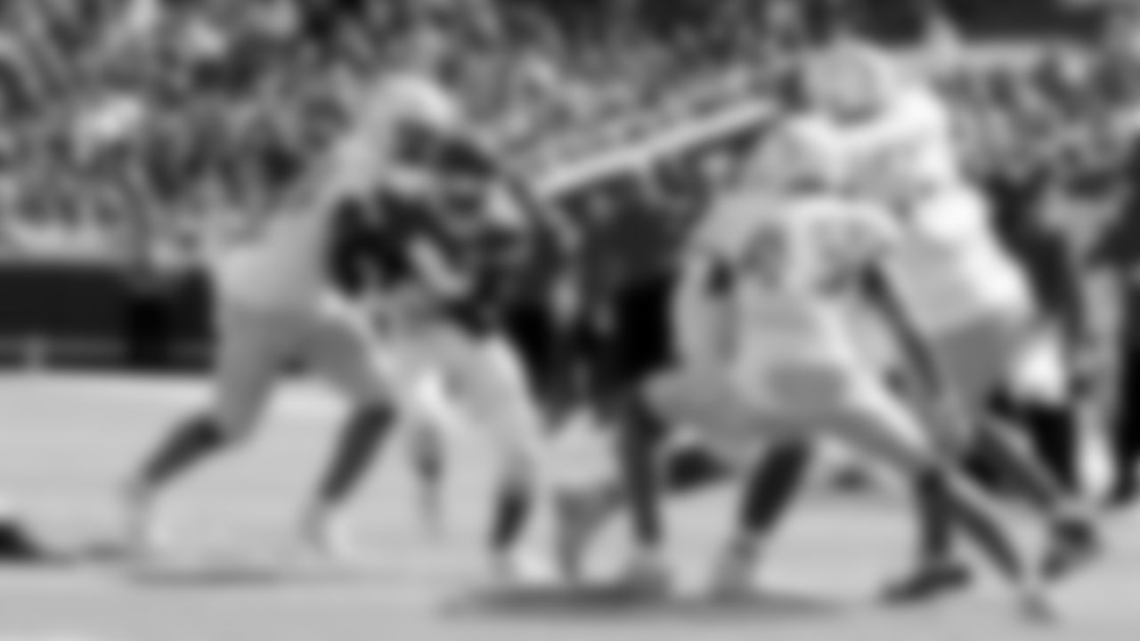 Kansas City Chiefs vs Los Angeles Chargers at GEHA Field at Arrowhead Stadium in Kansas City, MO on September 26, 2021