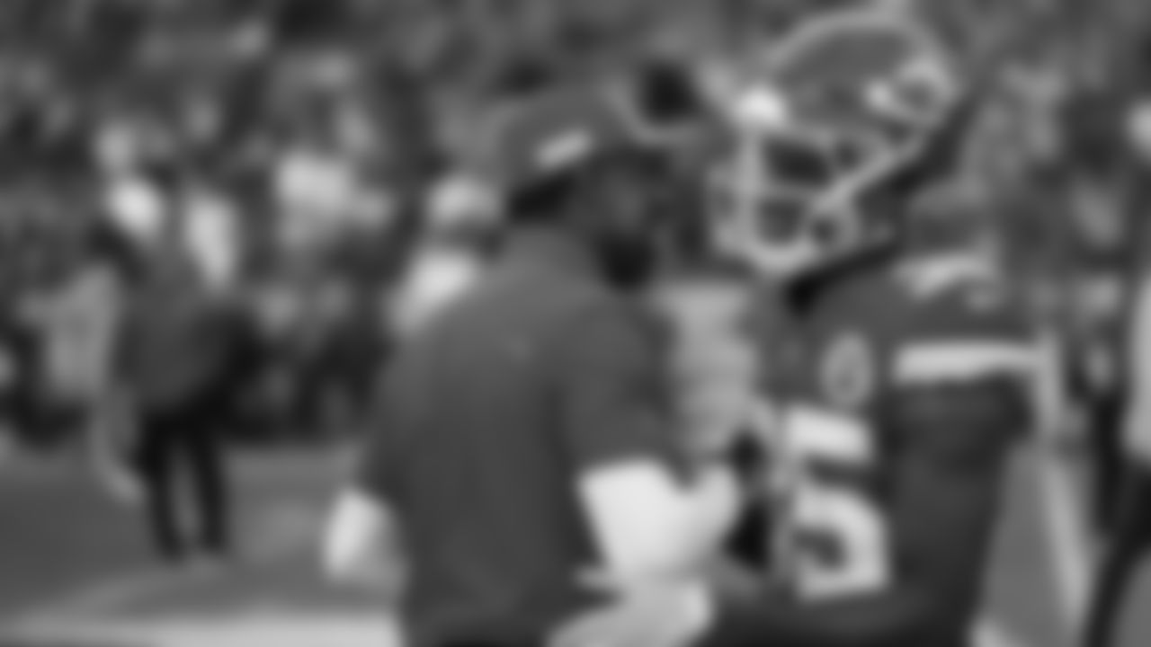 Kansas City Chiefs vs Green Bay Packers, GEHA Field at Arrowhead Stadium in Kansas City, MO on November 7th, 2021