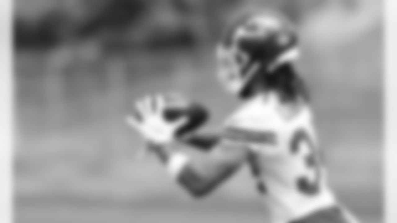 DB Thomas Leggett (34) during practice at the first day at Chiefs rookie mini camp.