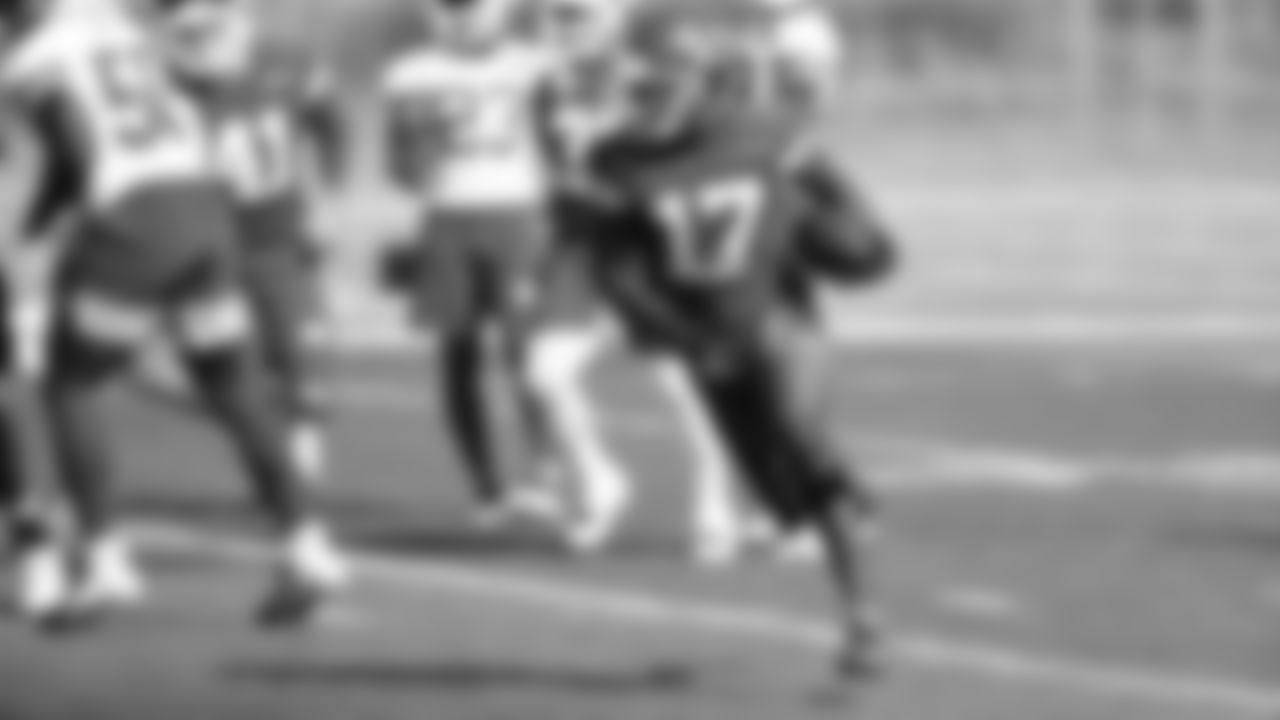 Kansas City Chiefs Wide Receiver Mecole Hardman (17) during practice at The University of Kansas Health System Training complex.