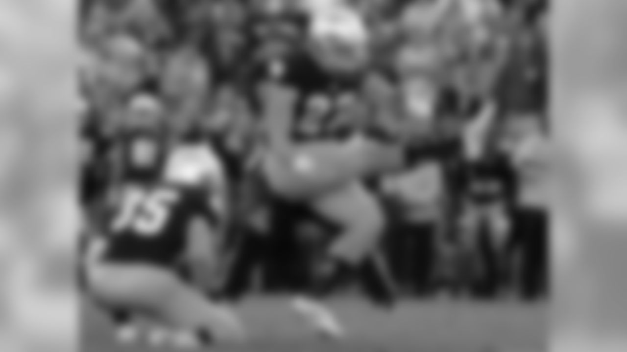 Notre Dame kicker Kyle Brindza (27)