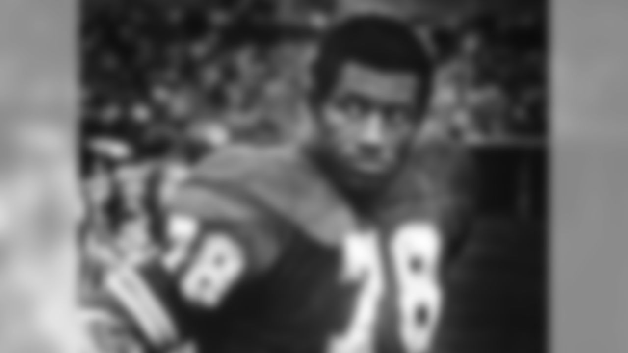 Bobby Bell