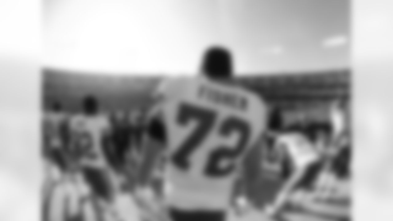 Kansas City Chiefs tackle Eric Fisher (72)