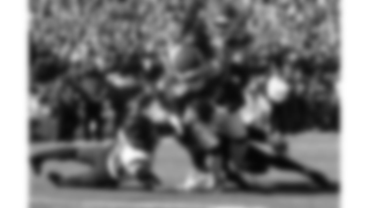 Kansas City Chiefs Wide Receiver Tyreek Hill (10) during the game between the game between the Kansas City Chiefs and the Houston Texans on October 13, 2019 at Arrowhead Stadium.