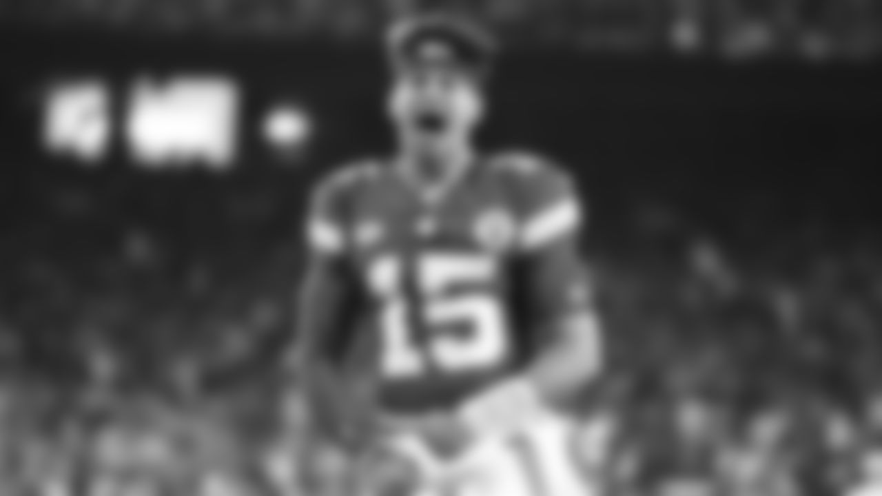 Kansas City Chiefs quarterback Patrick Mahomes (15) prior to the NFL Week 4 matchup against the New York Jets at MetLife Stadium in East Rutherford, New Jersey on October 1, 2023.