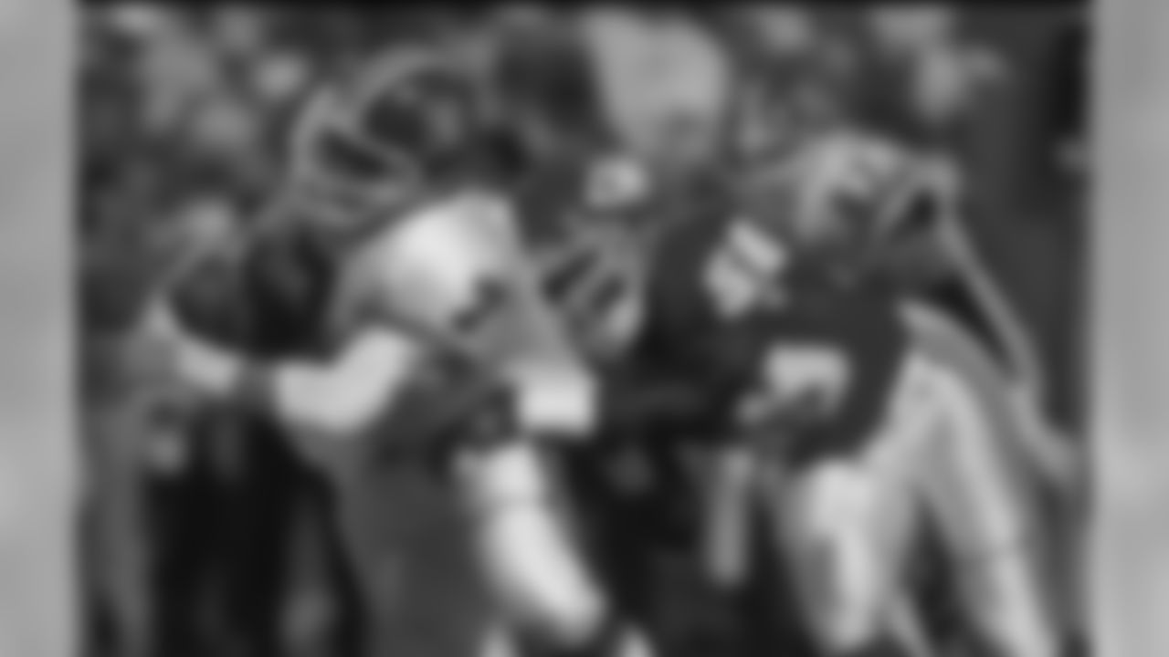 A historical look back at Derrick Thomas' Hall of Fame career with the Chiefs.