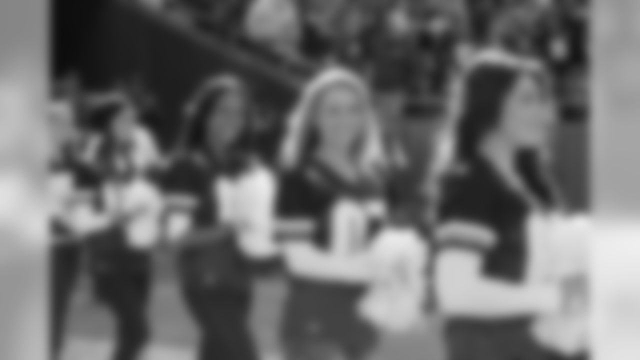Kansas City Chiefs Cheerleader Alumni during the Chiefs vs Rams game