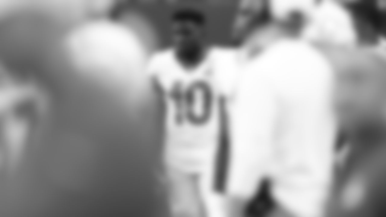 Kansas City Chiefs wide receiver Tyreek Hill (10) during the 2022 Pro Bowl at Allegiant Stadium in Las Vegas.