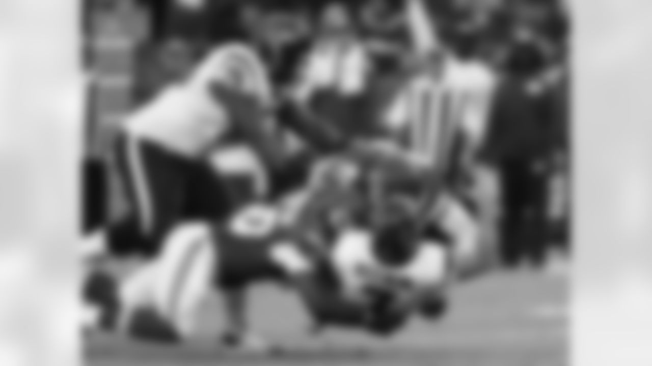 The best photos from the Chiefs' 9-0 season.