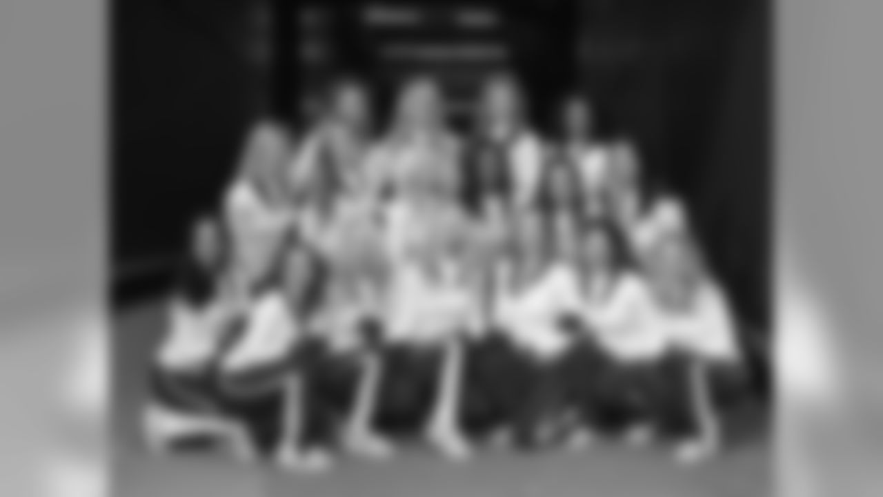 032_2018_ChiefsRaiders_Cheer