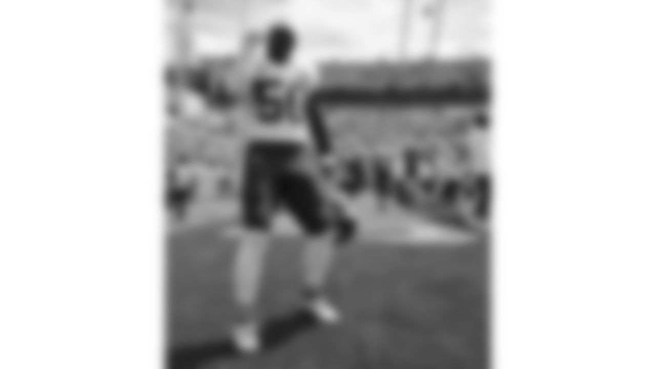 Kansas City Chiefs linebacker Willie Gay Jr. (50) prior to the NFL week 2 matchup against the Jacksonville Jaguars at EverBank Stadium in Jacksonville, Florida on September 17, 2023.
