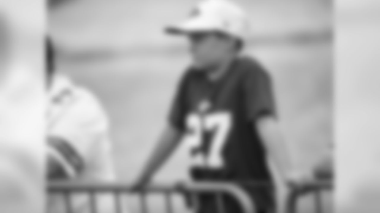 A fan during practice on 8/6/18 at Chiefs Training Camp at Missouri Western State University in St. Joseph, Missouri.