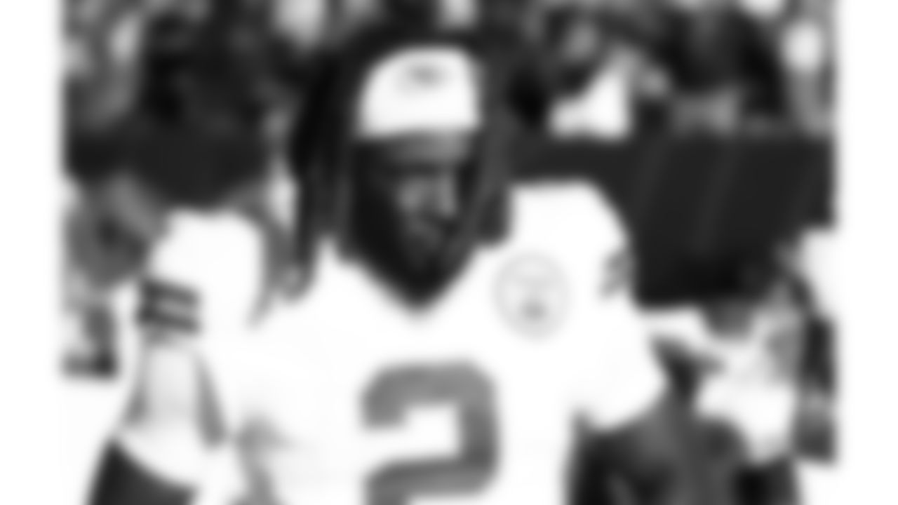 Kansas City Chiefs running back Ronald Jones (2) prior to an NFL football game against the Denver Broncos, Sunday, December 11, 2022 in Denver.