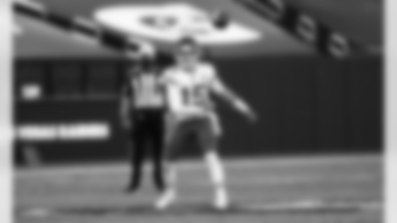 Kansas City Chiefs quarterback Patrick Mahomes (15) during an NFL football game against the Las Vegas Raiders at Allegiant Stadium on November 22, 2020