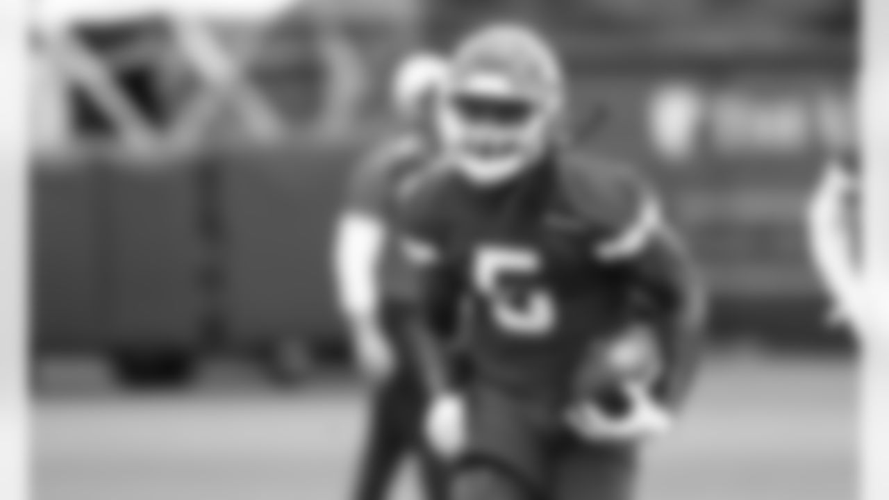 Kansas City Chiefs Wide Receiver Daurice Fountain (5) during day two practice at Chiefs rookie mini camp.