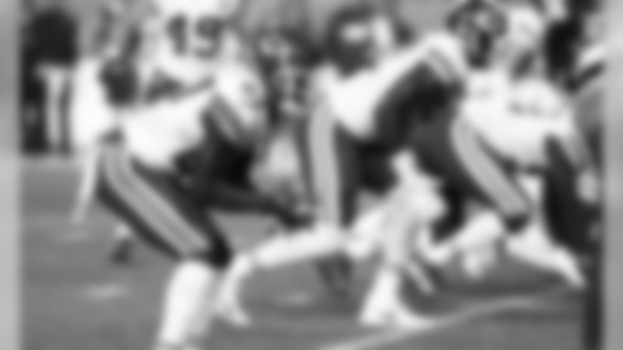 Kansas City Chiefs vs Denver Broncos at Empower Field at Mile High, October 17, 2019