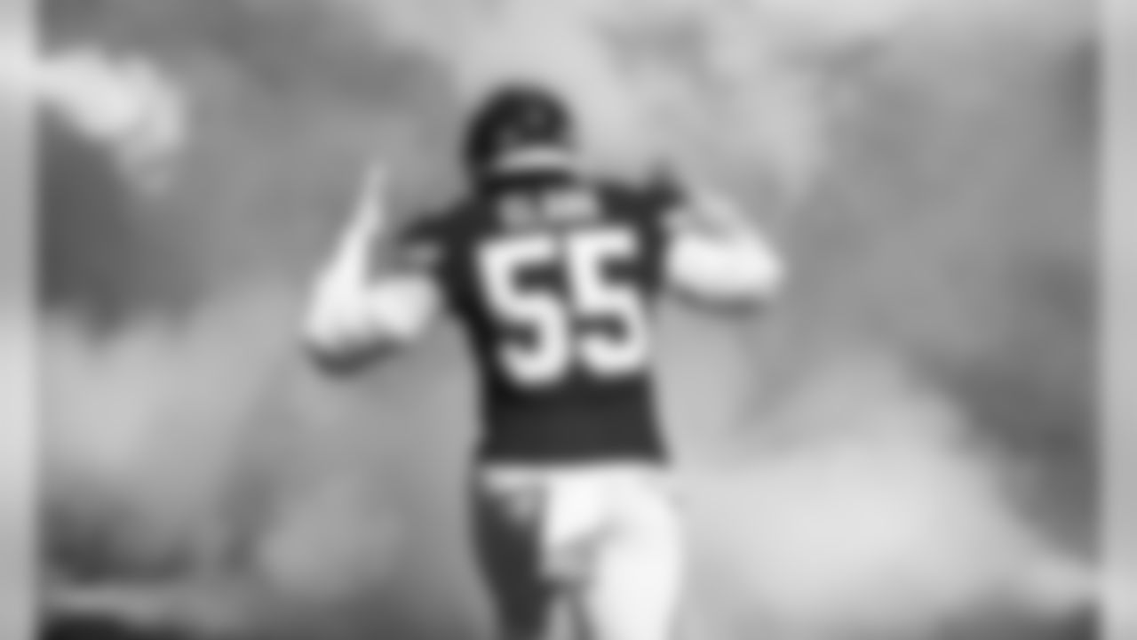 Kansas City Chiefs Defensive End Frank Clark (55) before the game between the game between the Kansas City Chiefs and the Houston Texans on October 13, 2019 at Arrowhead Stadium.