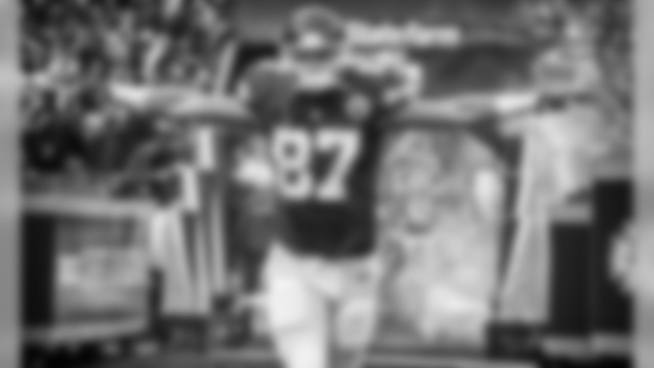Kansas City Chiefs tight end Travis Kelce (87) is introduced prior to the game against the New York Jets, Sunday, September 25, 2016, in Kansas City, Missouri.