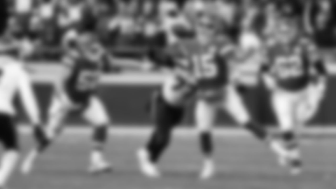 Kansas City Chiefs face off against the Seattle Seahawks at GEHA Field at Arrowhead Stadium on December 24, 2022.