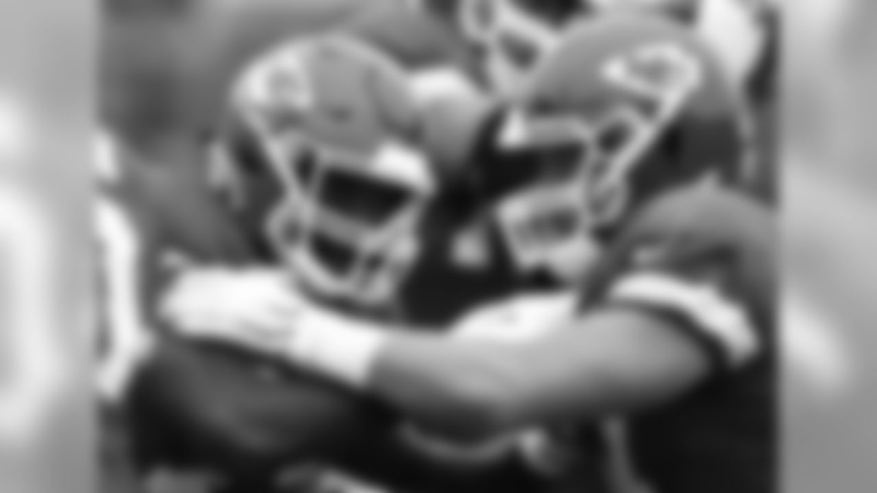 Kansas City Chiefs offensive tackle Cameron Erving (75) during practice on 10/10/18