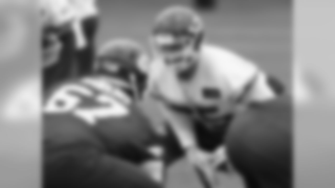 65 - Miguel Chavis - DE // HT. 6-5, WT. 285 // College: Clemson // Hometown: Fayetteville, N.C.