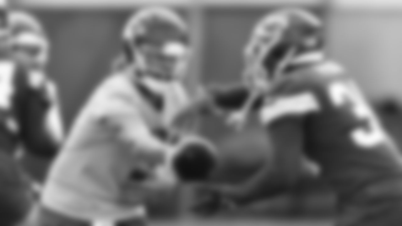 Kansas City Chiefs quarterback Blaine Gabbert (9) during in-season practice on Thursday, October 26, 2023 in Kansas City, MO.