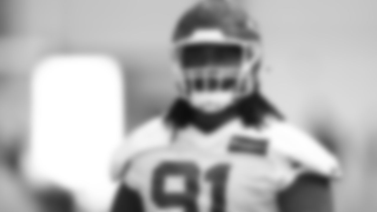 Kansas City Chiefs nose tackle Derrick Nnadi (91) during practice on Wednesday May 25, 2002