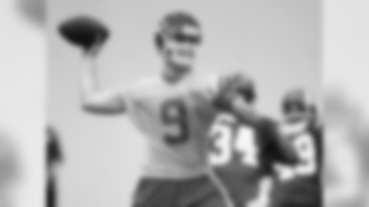 9 - Tyler Bray - QB // HT. 6-6, WT. 215 // College: Tennessee // Hometown: Kingsburg, Ca.