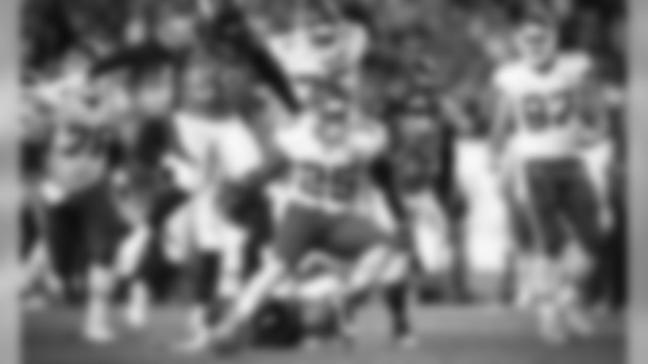 Kansas City Chiefs running back LeSean McCoy (25) during the game between the game between the Kansas City Chiefs and the Denver Broncos on October 17, 2019 at Empower Field at Mile High.