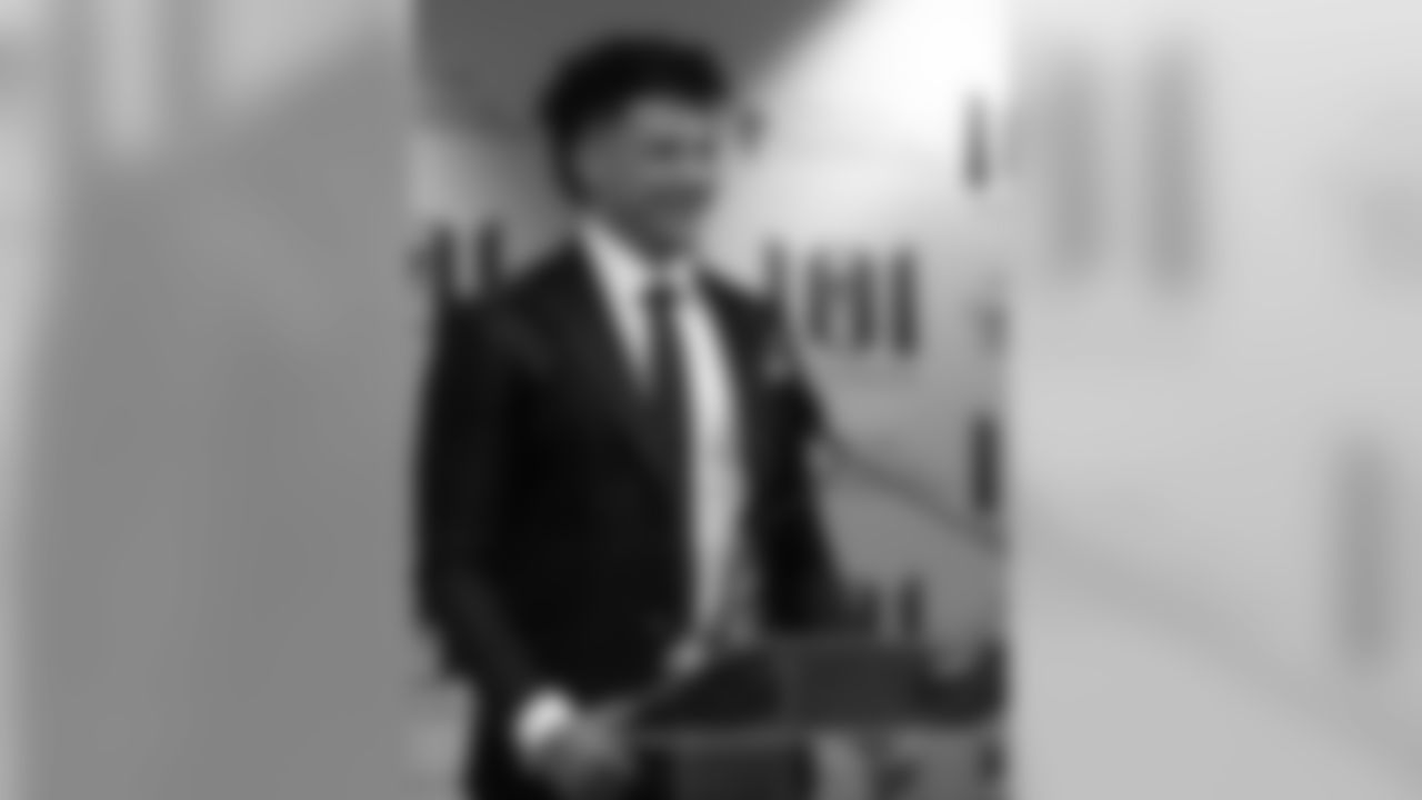 011_2019_101_Gallery