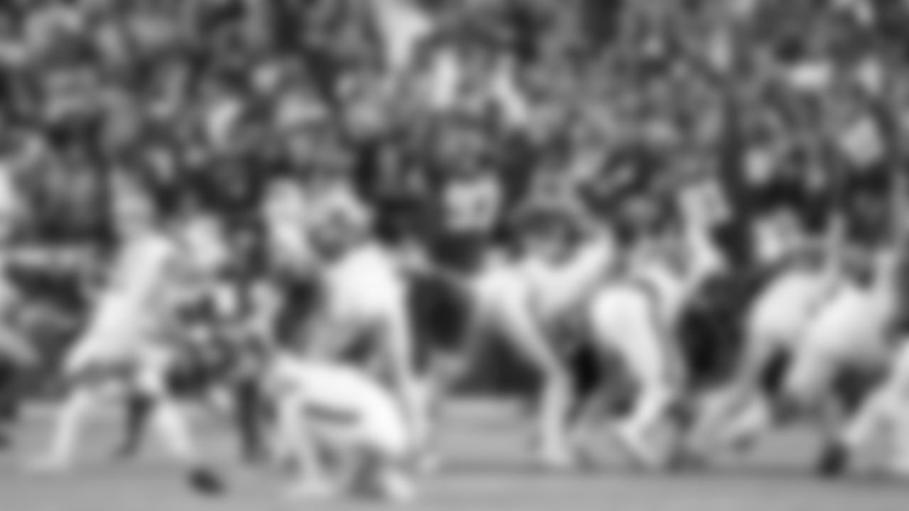 Kansas City Chiefs vs Buffalo Bills at GEHA Field at Arrowhead Stadium in Kansas City, MO on October 10, 2021