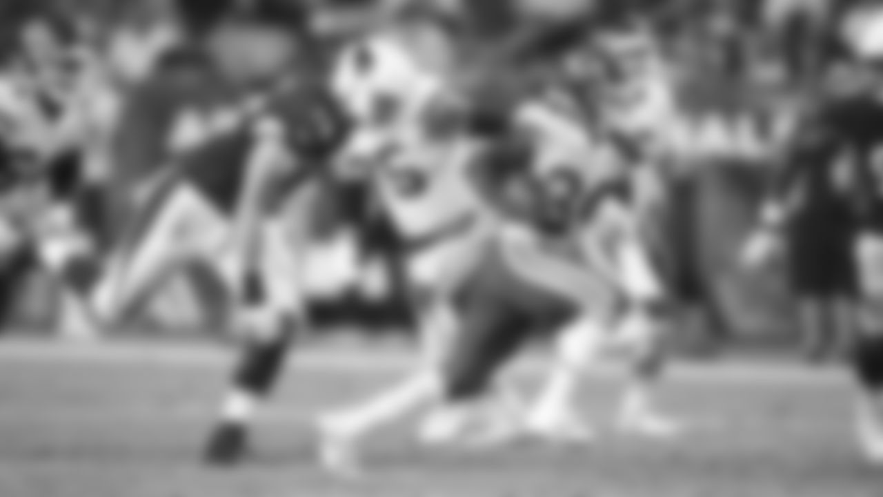 Kansas City Chiefs running back Darwin Thompson (34) during preseason game two against the Arizona Cardinals, Friday, Aug. 20th, 2021.