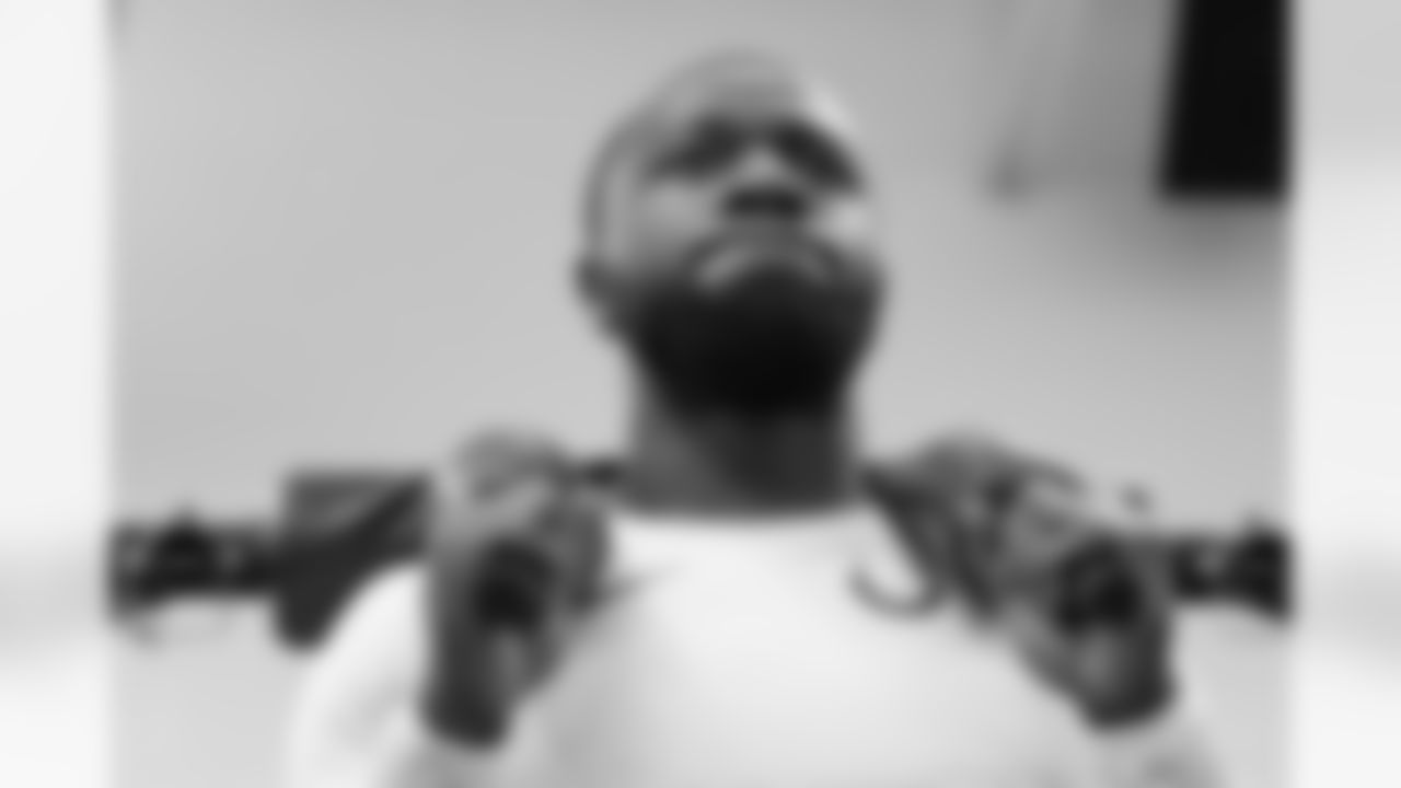 91 DE Yannick Ngakoue