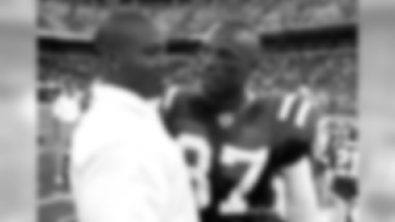 2003_Wayne_Reggie_049_Macht