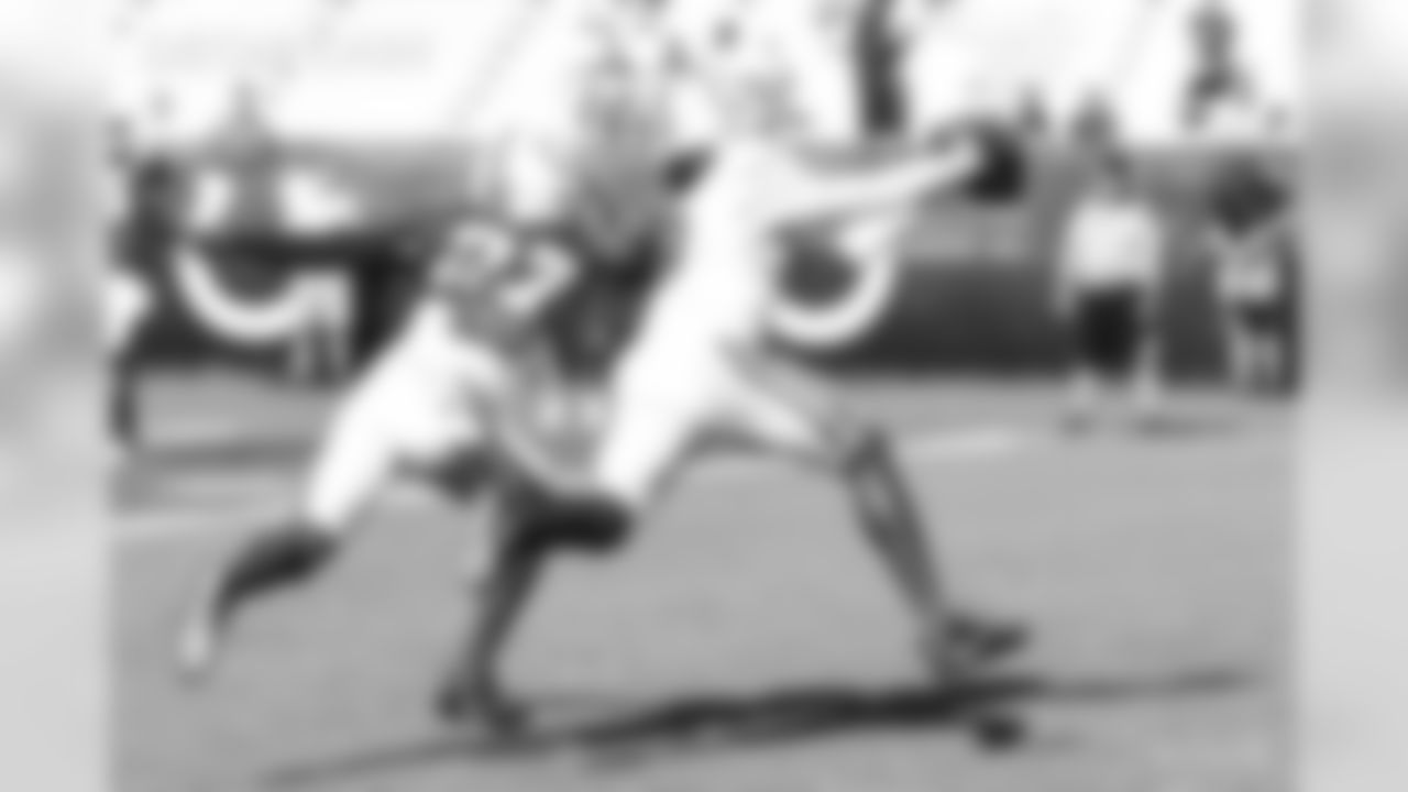 Deon Cain, wide receiver (sixth-round [185th-overall] pick): Cain suffered a season-ending knee injury in the Colts' preseason opener Aug. 9 against the Seattle Seahawks. He hopes to be back to full strength by training camp.