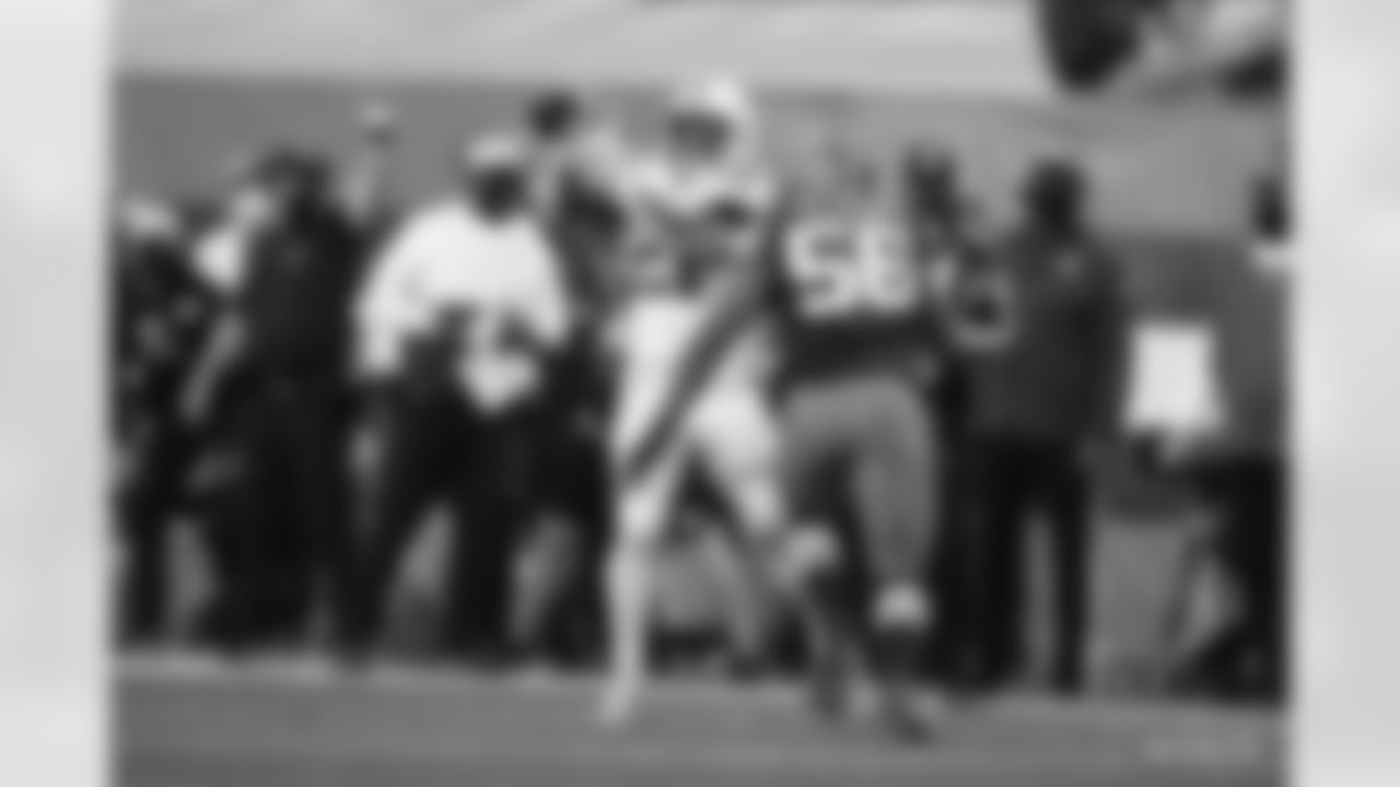 21 RB Nyheim Hines