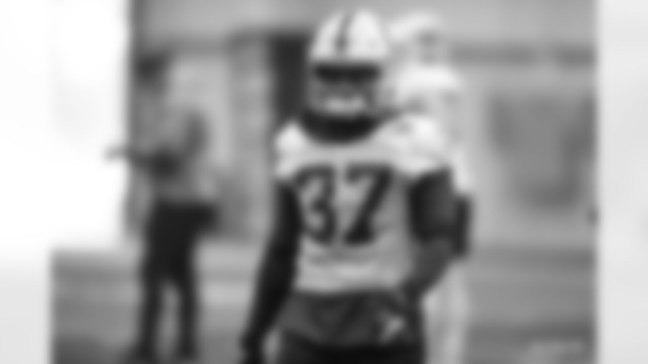 37 S Khari Willis