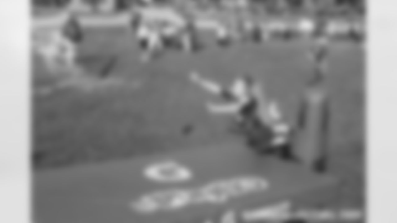 LANDING_youthfootball-1