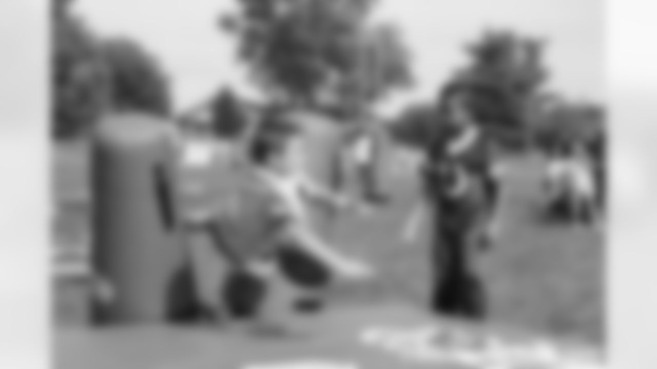 LANDING_youthfootball-3