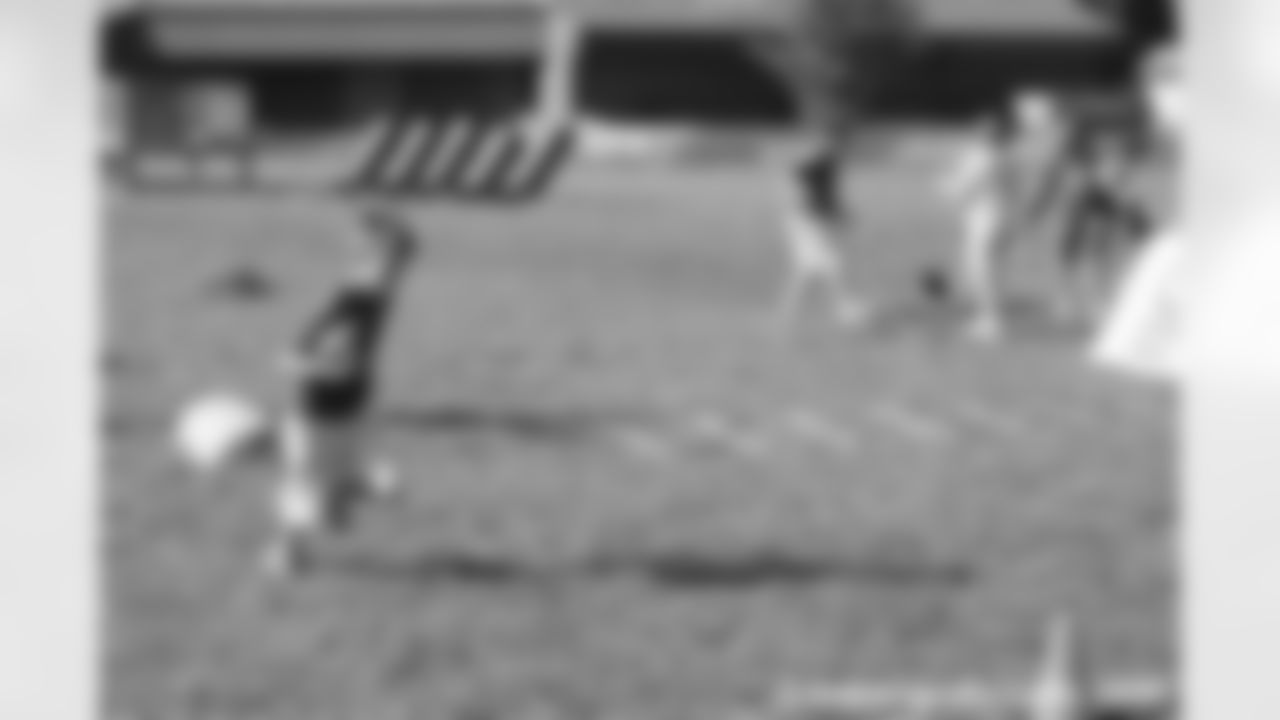 LANDING_youthfootball-3